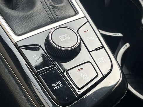 Used 2023 Kia Sportage EX FWD image 35