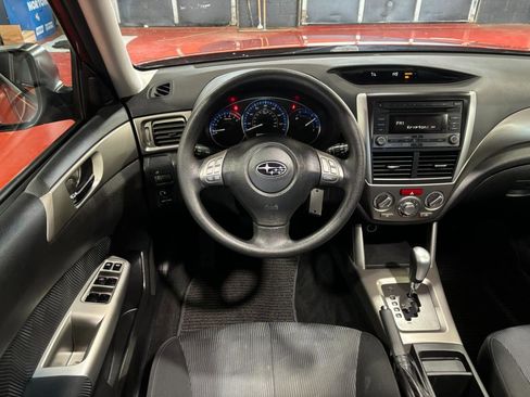 Used 2010 Subaru Forester 2.5X Premium image 18