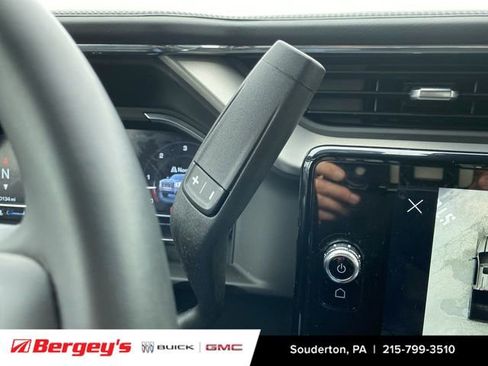 Certified 2025 GMC Sierra 2500 Denali w/ Max Trailering Package image 19