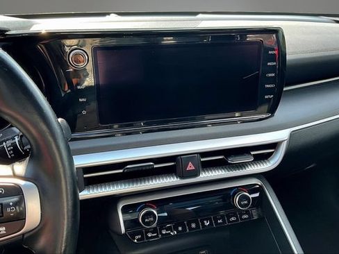 Used 2022 Kia K5 GT-Line w/ GT-Line Awd Premium Package image 9