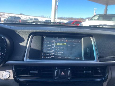 Used 2016 Kia Optima LX w/ Technology Package FWD image 28