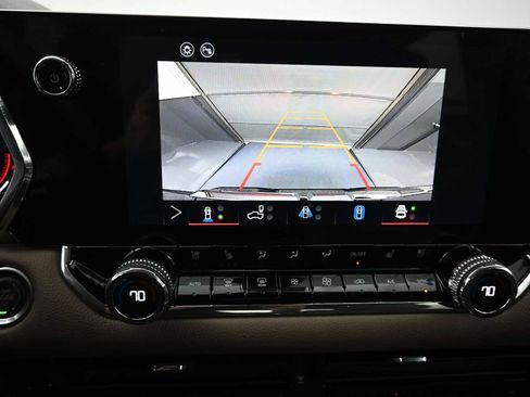 New 2026 GMC Canyon Denali image 14