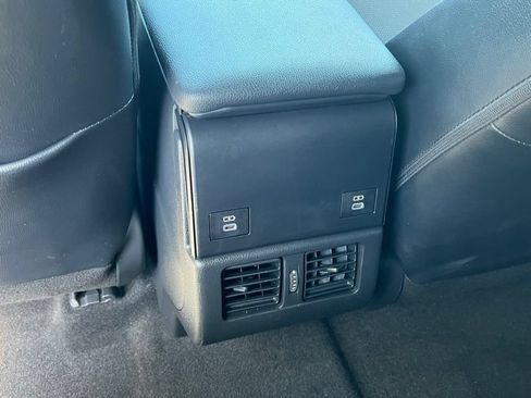 Certified 2025 Toyota bZ4X AWD image 18