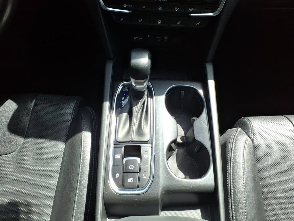 Used 2020 Hyundai Santa Fe Limited FWD image 23