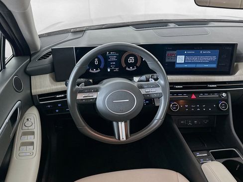 Used 2025 Hyundai Sonata SEL image 18
