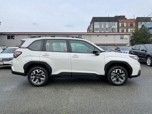 New 2026 Subaru Forester Base image 9