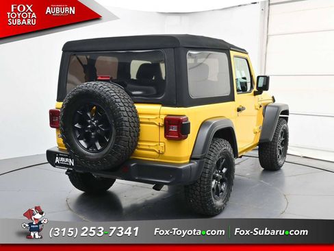 Used 2021 Jeep Wrangler Sport AWD/4WD image 13