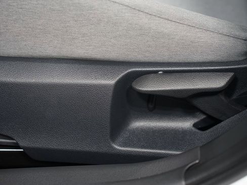 New 2026 Toyota Camry LE FWD image 33
