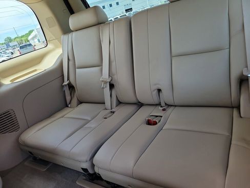 Used 2012 GMC Yukon Denali AWD/4WD image 12