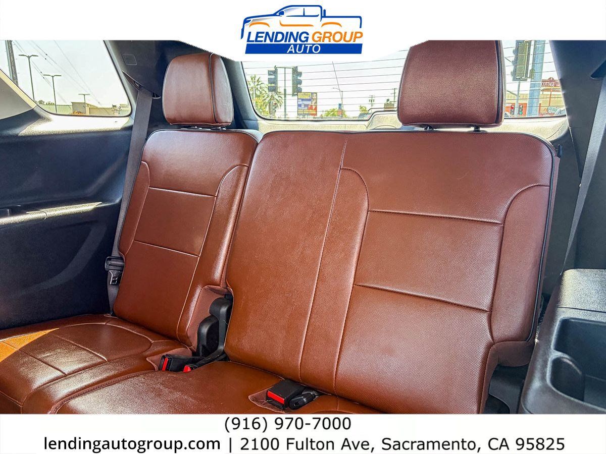 Used 2018 Chevrolet Traverse High Country w/ LPO, Cargo Package AWD/4WD image 18