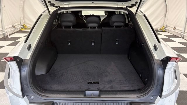 Used 2023 Kia EV6 Light RWD image 4