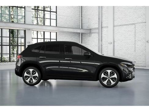 New 2026 Mercedes-Benz GLA 250 4MATIC image 15