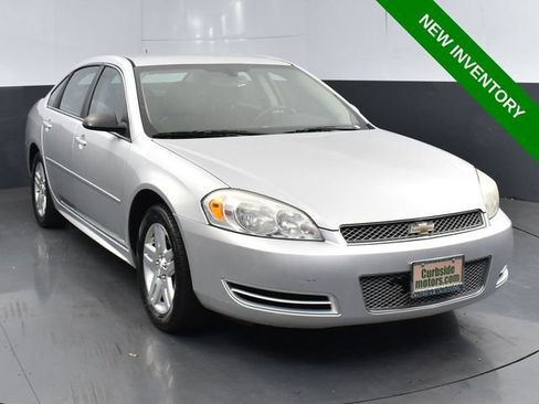 Used 2013 Chevrolet Impala LT FWD image 1