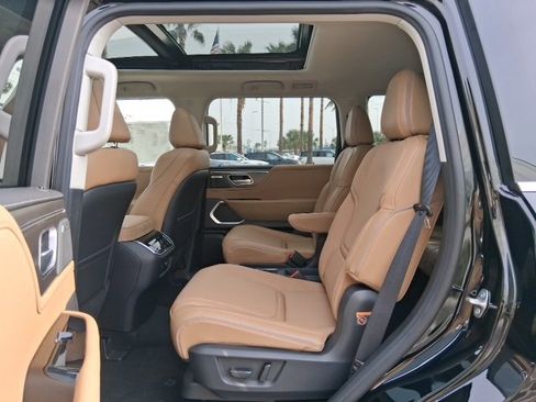 New 2026 INFINITI QX80 Luxe w/ Cargo Package image 25