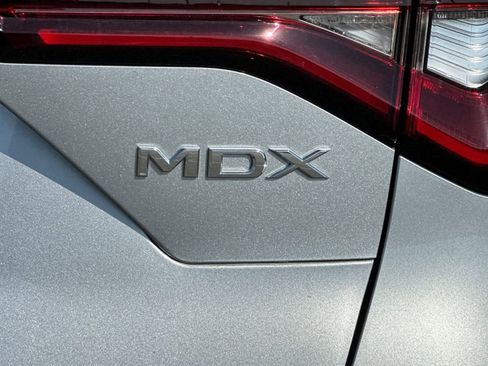 Used 2025 Acura MDX FWD w/ Technology Package image 35