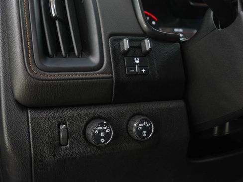 Used 2022 GMC Canyon AT4 AWD/4WD image 26