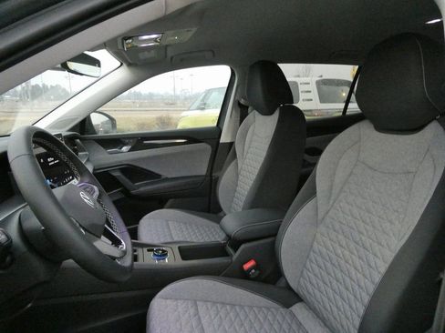 New 2026 Volkswagen Tiguan S AWD/4WD image 26