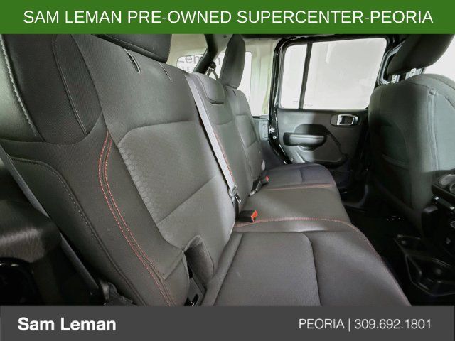Used 2023 Jeep Wrangler Unlimited Rubicon w/ Cold Weather Group AWD/4WD image 25