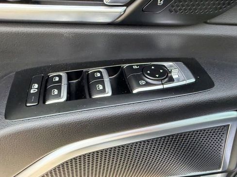 Used 2020 Kia Telluride SX w/ Towing Package image 19