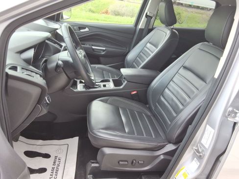 Used 2019 Ford Escape SEL AWD/4WD image 29