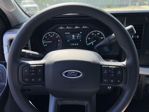 New 2026 Ford F250 XLT w/ FX4 Off-Road Package AWD/4WD image 16