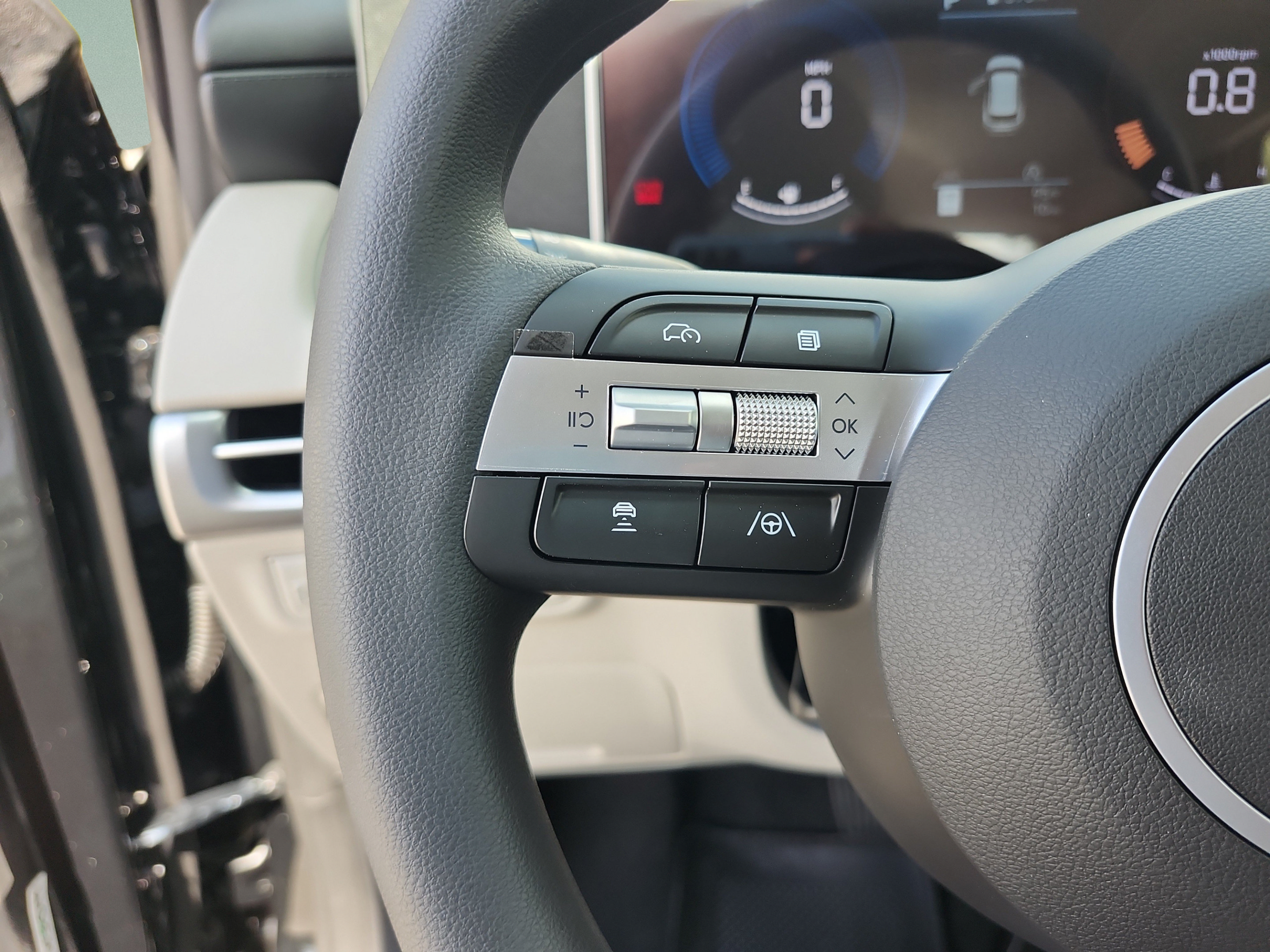 New 2026 Hyundai Tucson SE FWD image 12