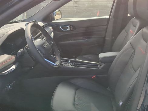 New 2026 Jeep Compass Trailhawk AWD/4WD image 12