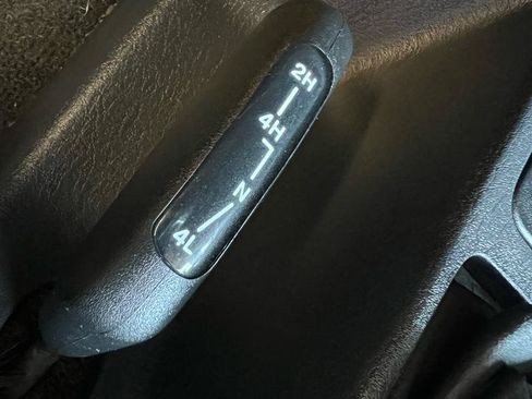 Used 2003 Jeep Wrangler X AWD/4WD image 38