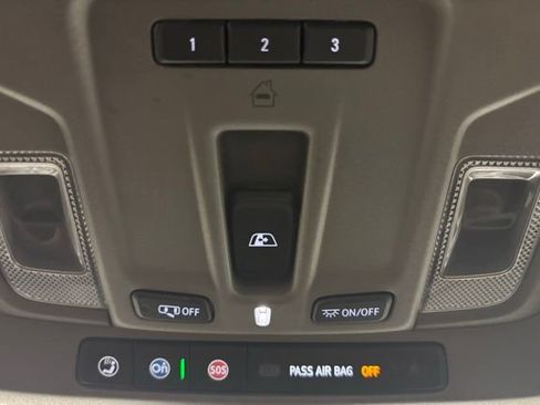 Used 2024 Chevrolet Silverado 1500 LT w/ Z71 Off-Road Package AWD/4WD image 31