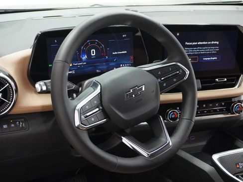 New 2026 Chevrolet Equinox ACTIV w/ Convenience Package III image 19