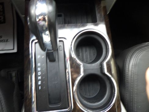 Used 2013 Ford F150 Platinum AWD/4WD image 27