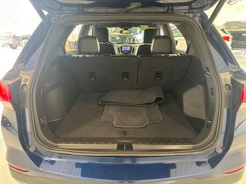 Used 2022 Chevrolet Equinox Premier AWD/4WD image 32