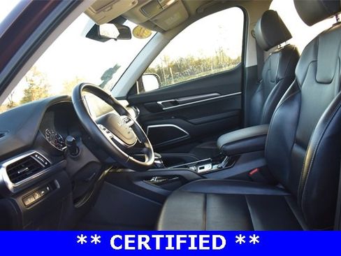 Certified 2022 Kia Telluride LX image 20