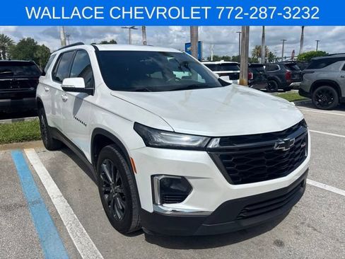 Used 2023 Chevrolet Traverse RS AWD/4WD image 1