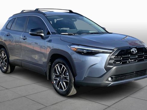 Certified 2026 Toyota Corolla Cross XLE image 2