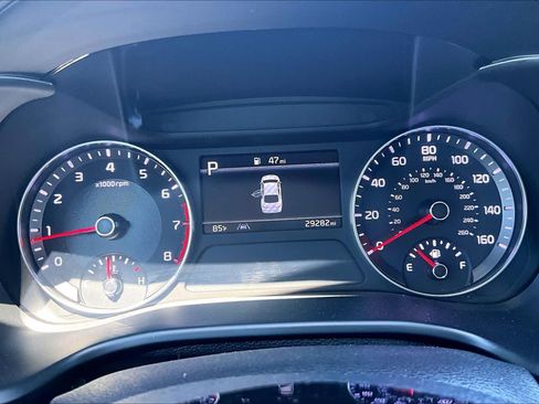 Used 2023 Kia Forte LXS FWD image 48