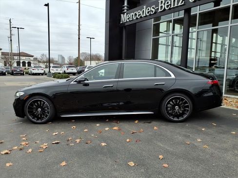 New 2026 Mercedes-Benz S 580 4MATIC Sedan image 3