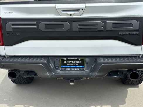 Used 2019 Ford F150 Raptor w/ Equipment Group 802A Luxury AWD/4WD image 13