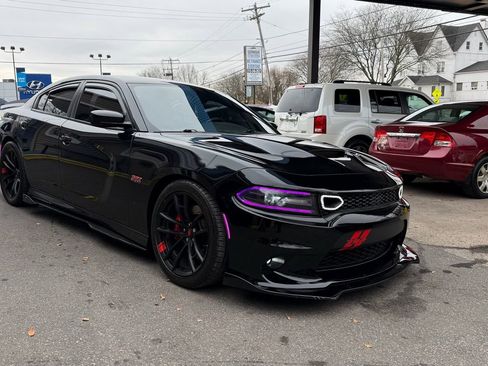 Used 2019 Dodge Charger Scat Pack w/ Plus Group image 7