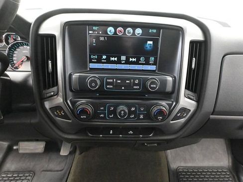 Used 2018 Chevrolet Silverado 1500 LT w/ All Star Edition image 35