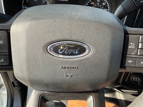 Used 2022 Ford F150 XL w/ STX Black Appearance Package AWD/4WD image 28