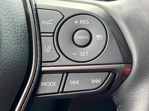 Used 2021 Toyota Camry XSE w/ Navigation Package image 17