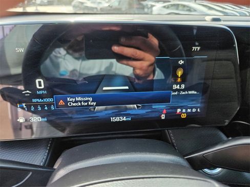 Used 2025 Chevrolet Equinox LT image 18