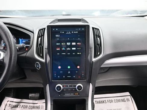 Used 2022 Ford Edge SEL w/ Convenience Package AWD/4WD image 16