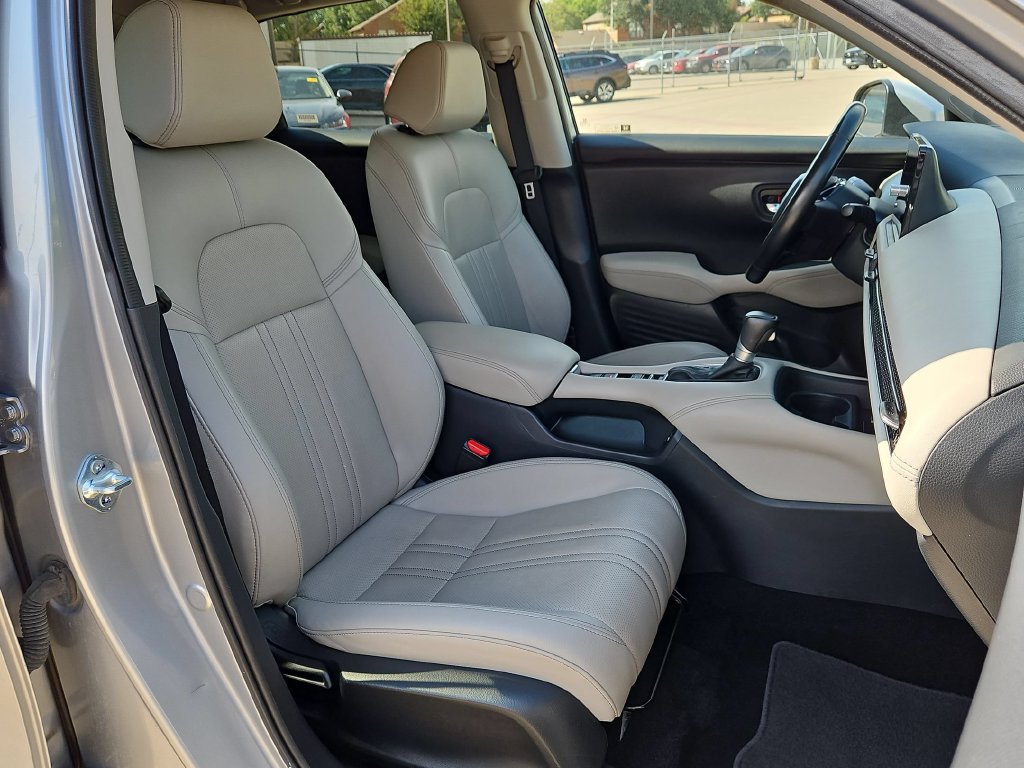 Used 2025 Honda HR-V EX-L image 28
