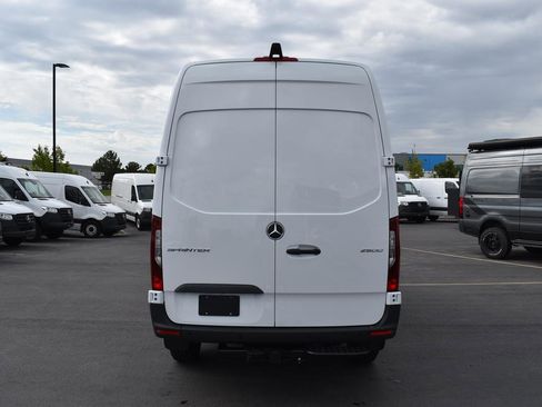 New 2025 Mercedes-Benz Sprinter 2500 image 5