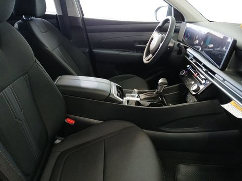 New 2026 Hyundai Tucson SEL FWD image 16
