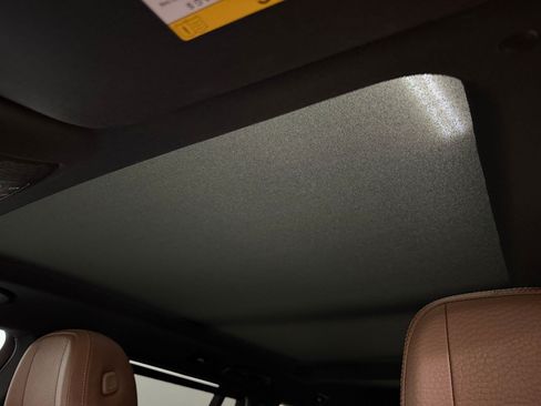 Used 2024 Mercedes-Benz GLS 580 4MATIC image 22