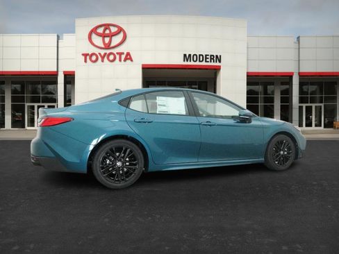 New 2026 Toyota Camry SE image 24