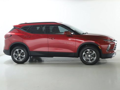 Used 2024 Chevrolet Blazer LT w/ Convenience Package FWD image 11